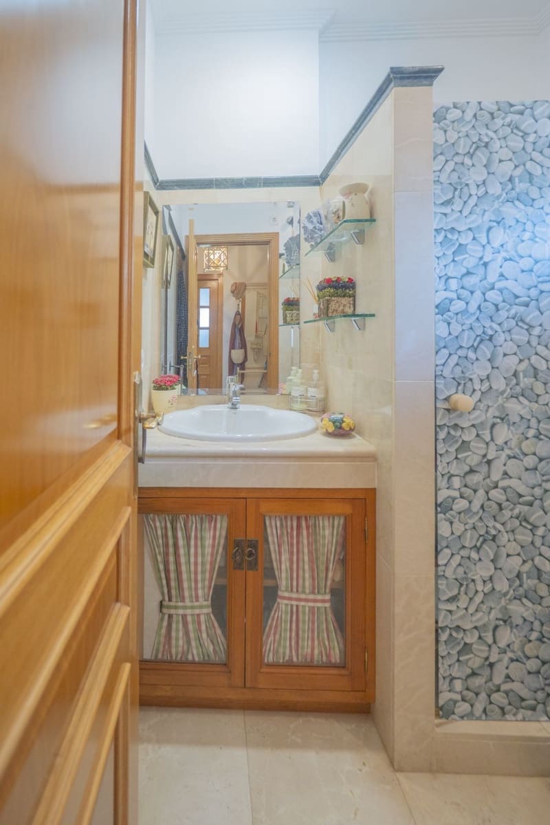 3 camera da letto Villetta Bifamiliare in vendita in Marbella con piscina garage - 990.000 € (Rif: 10094410)