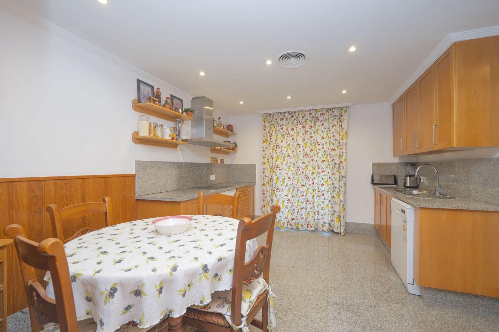 3 camera da letto Villetta Bifamiliare in vendita in Marbella con piscina garage - 990.000 € (Rif: 10094410)