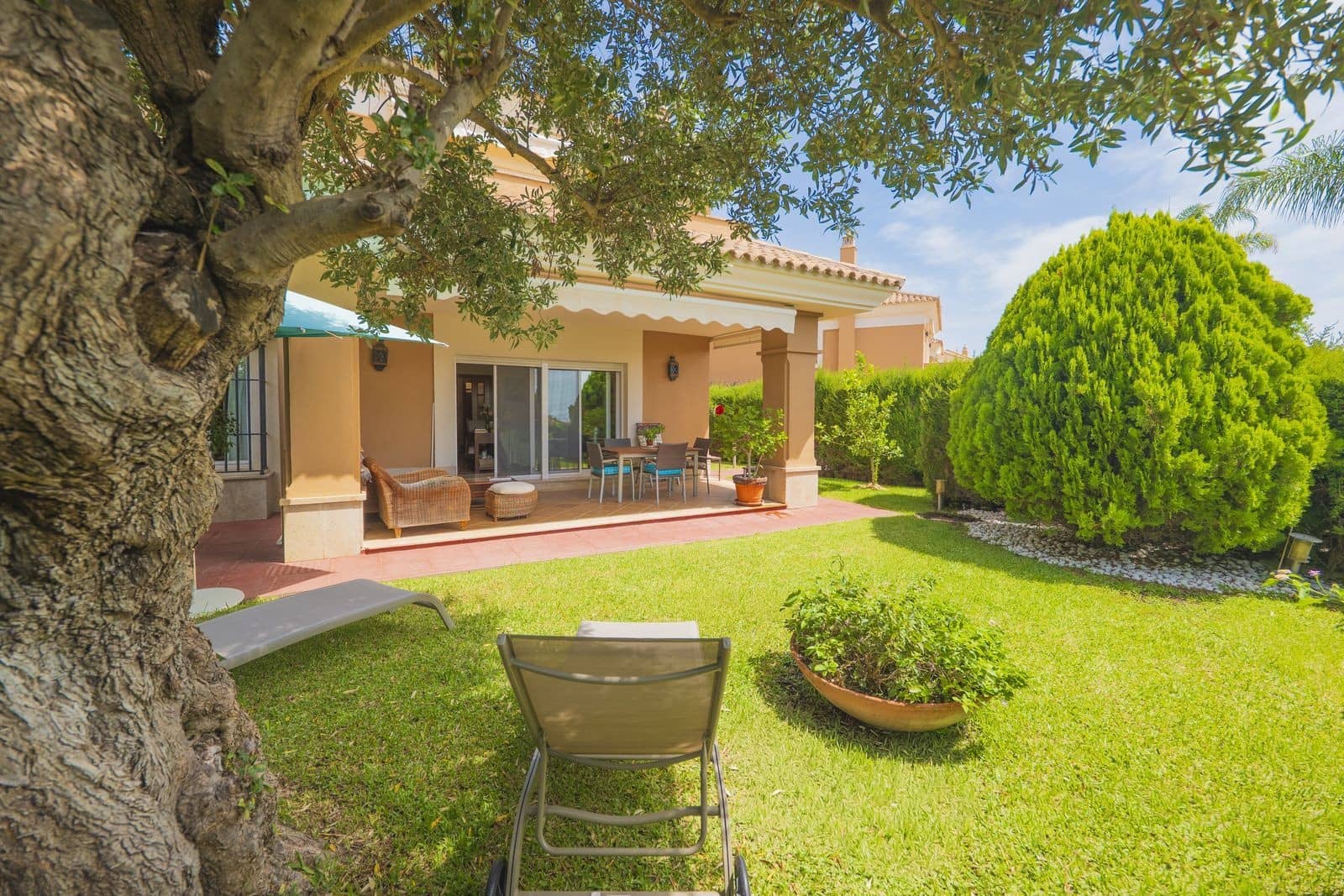 3 camera da letto Villetta Bifamiliare in vendita in Marbella con piscina garage - 990.000 € (Rif: 10094410)