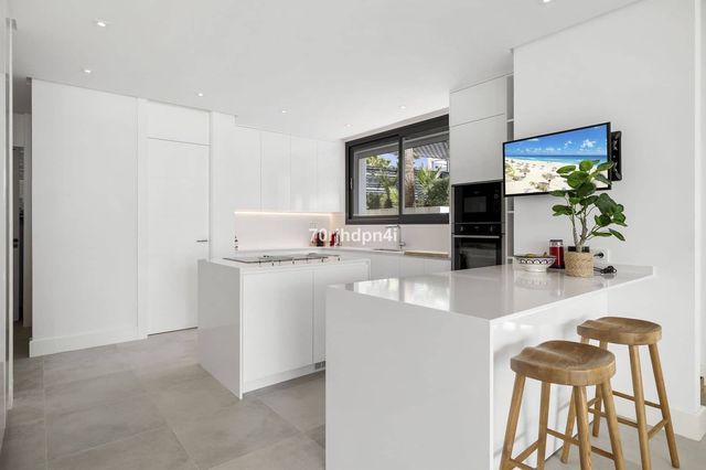 5 sovrum Villa till salu i Marbella med pool garage - 3 150 000 € (Ref: 10094411)