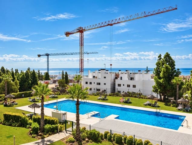 2 soverom Leilighet til salgs i Mijas Costa, Mijas med svømmebasseng garasje - € 626 000 (Ref: 10094413)