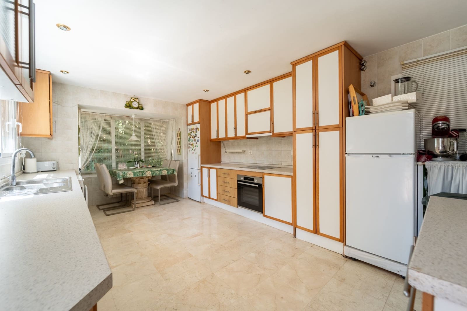 4 quarto Moradia para venda em Marbella com piscina garagem - 1 850 000 € (Ref: 10094414)