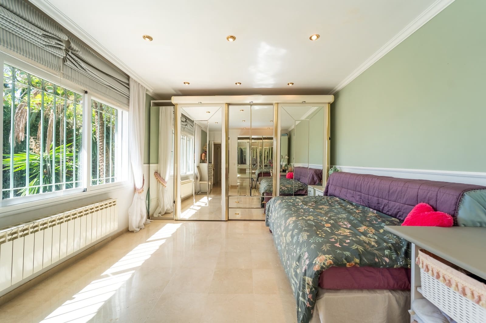 4 quarto Moradia para venda em Marbella com piscina garagem - 1 850 000 € (Ref: 10094414)
