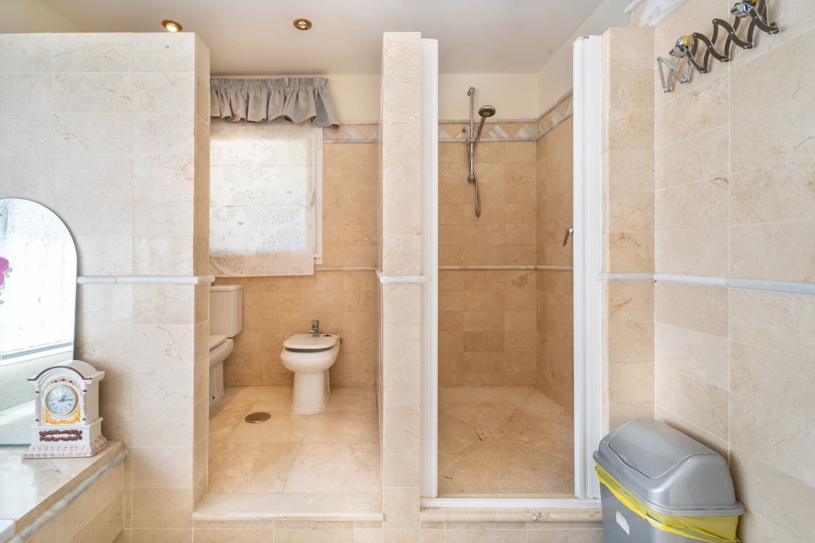 4 quarto Moradia para venda em Marbella com piscina garagem - 1 850 000 € (Ref: 10094414)