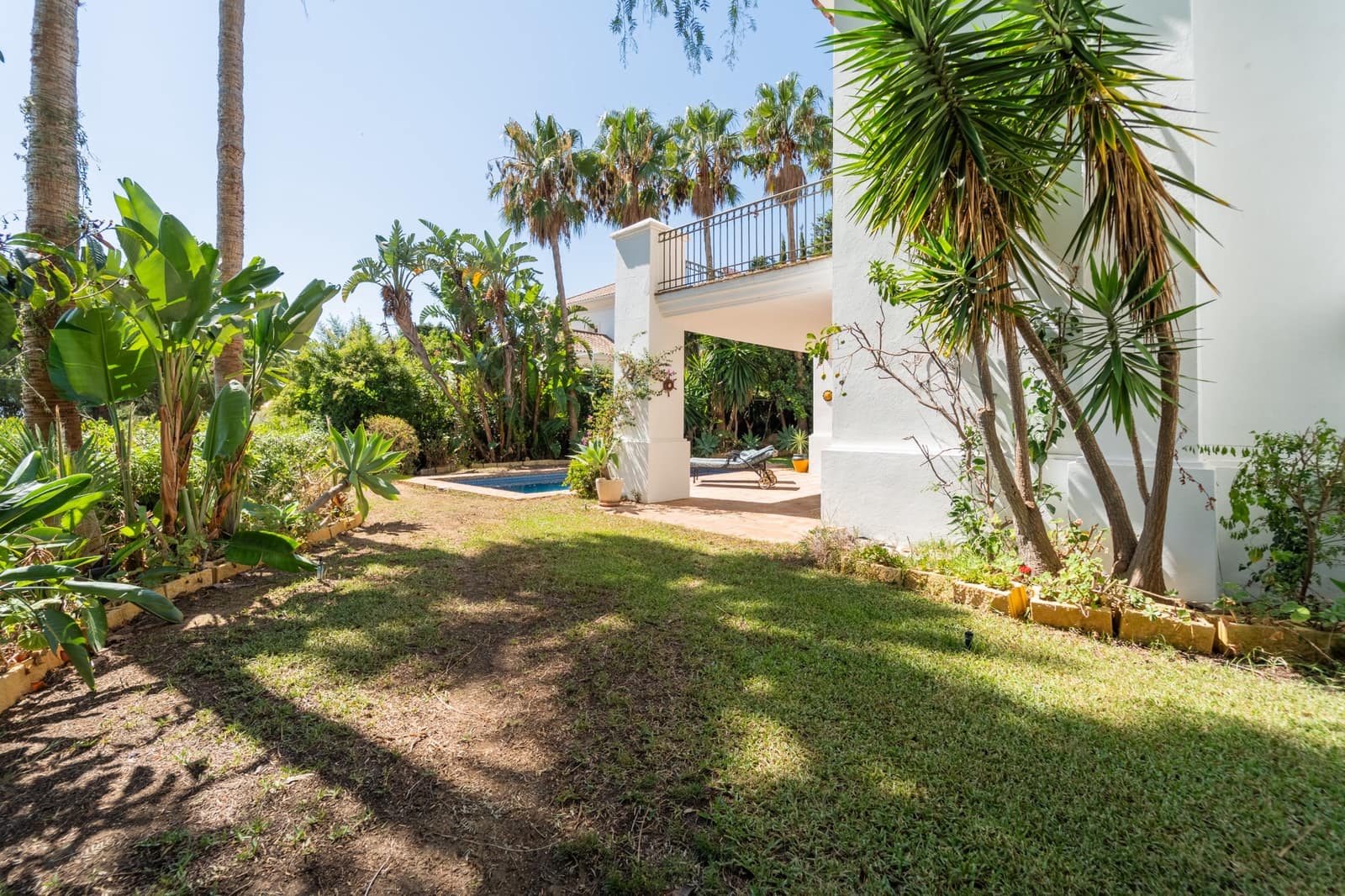4 quarto Moradia para venda em Marbella com piscina garagem - 1 850 000 € (Ref: 10094414)