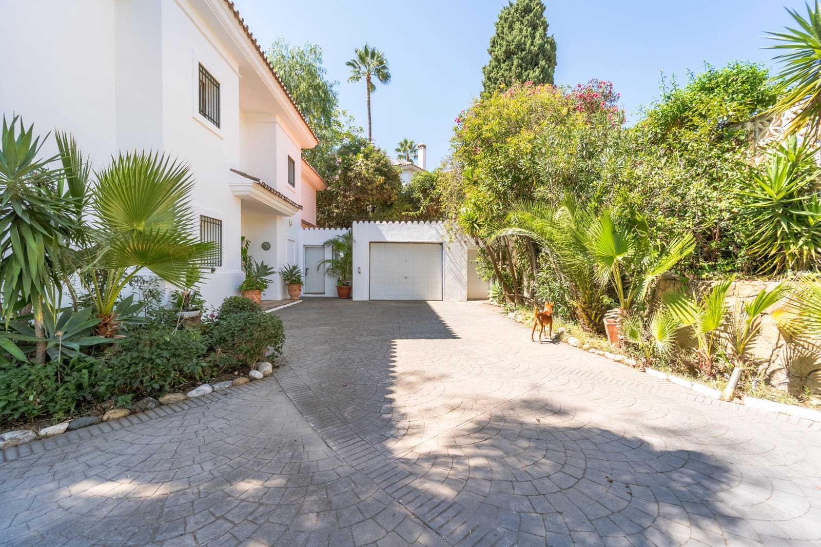 4 quarto Moradia para venda em Marbella com piscina garagem - 1 850 000 € (Ref: 10094414)