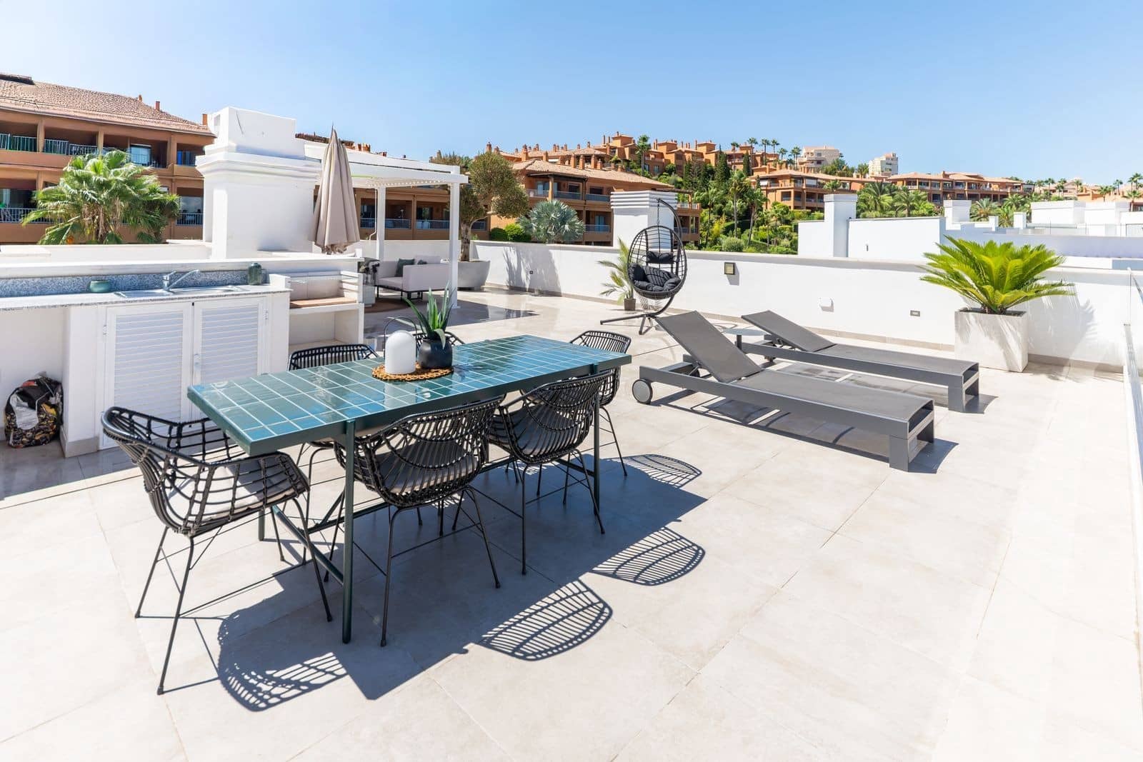3 soverom Penthouse til salgs i Marbella med svømmebasseng garasje - € 990 000 (Ref: 10094415)