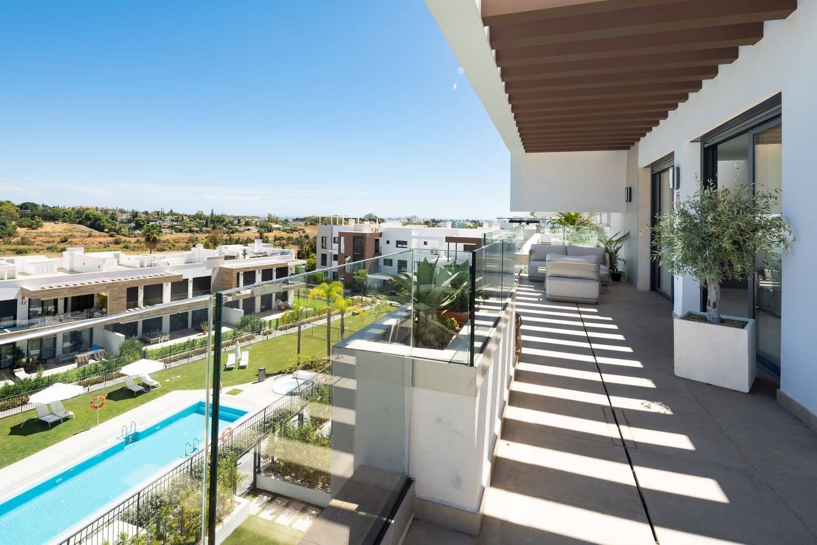 3 soverom Penthouse til salgs i Marbella med svømmebasseng garasje - € 990 000 (Ref: 10094415)