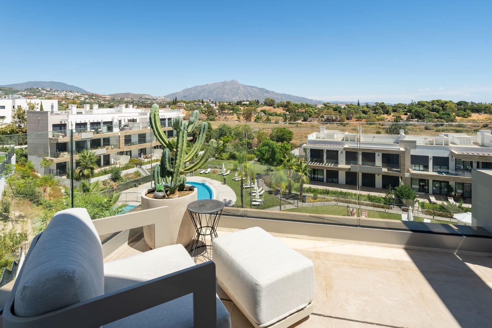 3 soverom Penthouse til salgs i Marbella med svømmebasseng garasje - € 990 000 (Ref: 10094415)