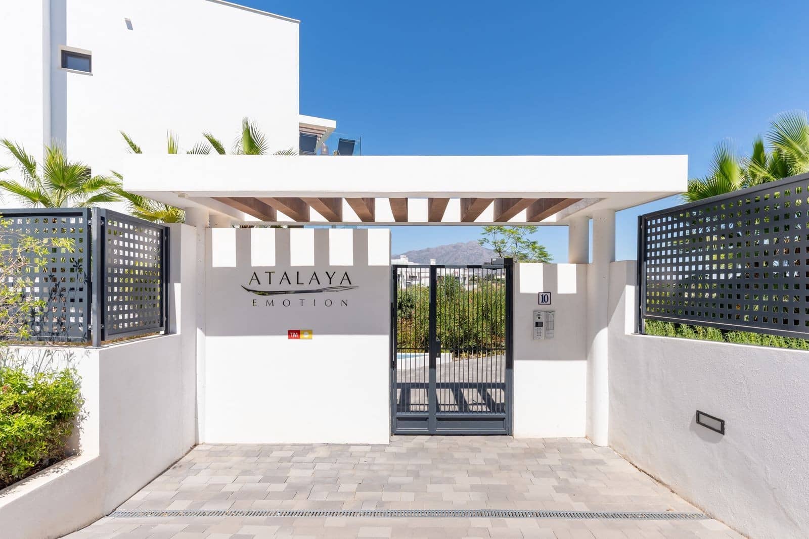 3 soverom Penthouse til salgs i Marbella med svømmebasseng garasje - € 990 000 (Ref: 10094415)