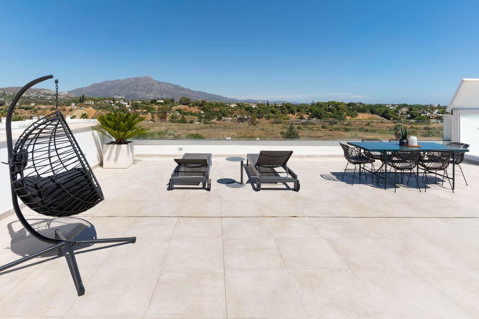 3 soverom Penthouse til salgs i Marbella med svømmebasseng garasje - € 990 000 (Ref: 10094415)