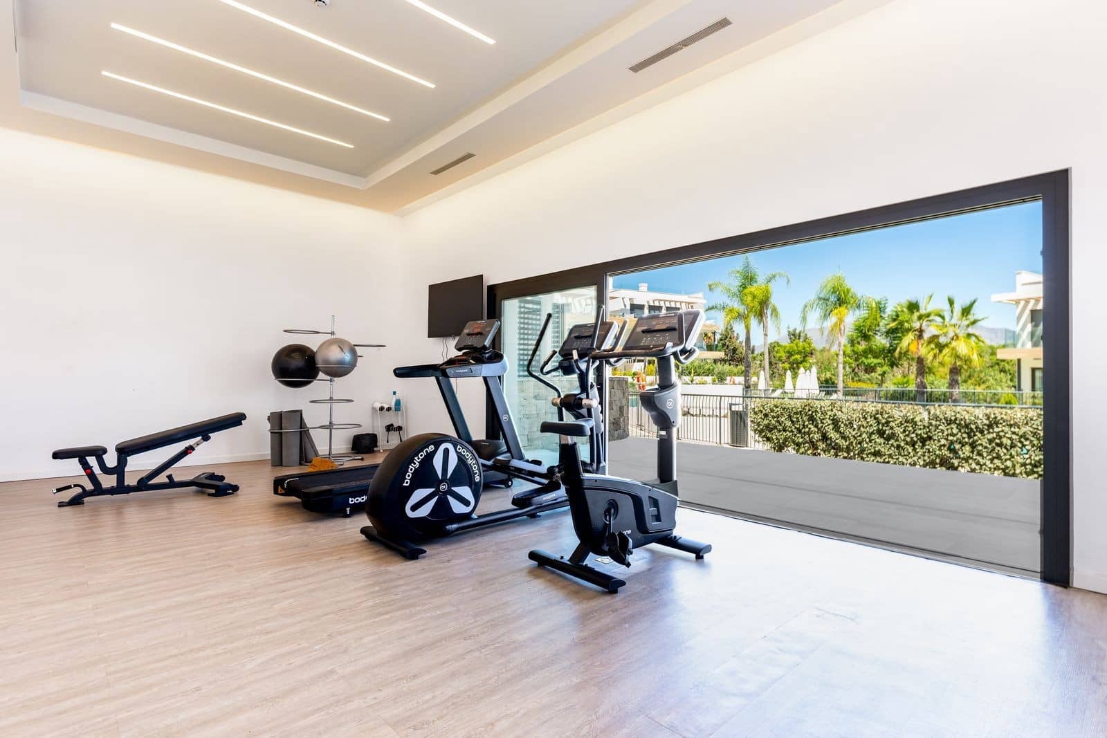 3 soverom Penthouse til salgs i Marbella med svømmebasseng garasje - € 990 000 (Ref: 10094415)