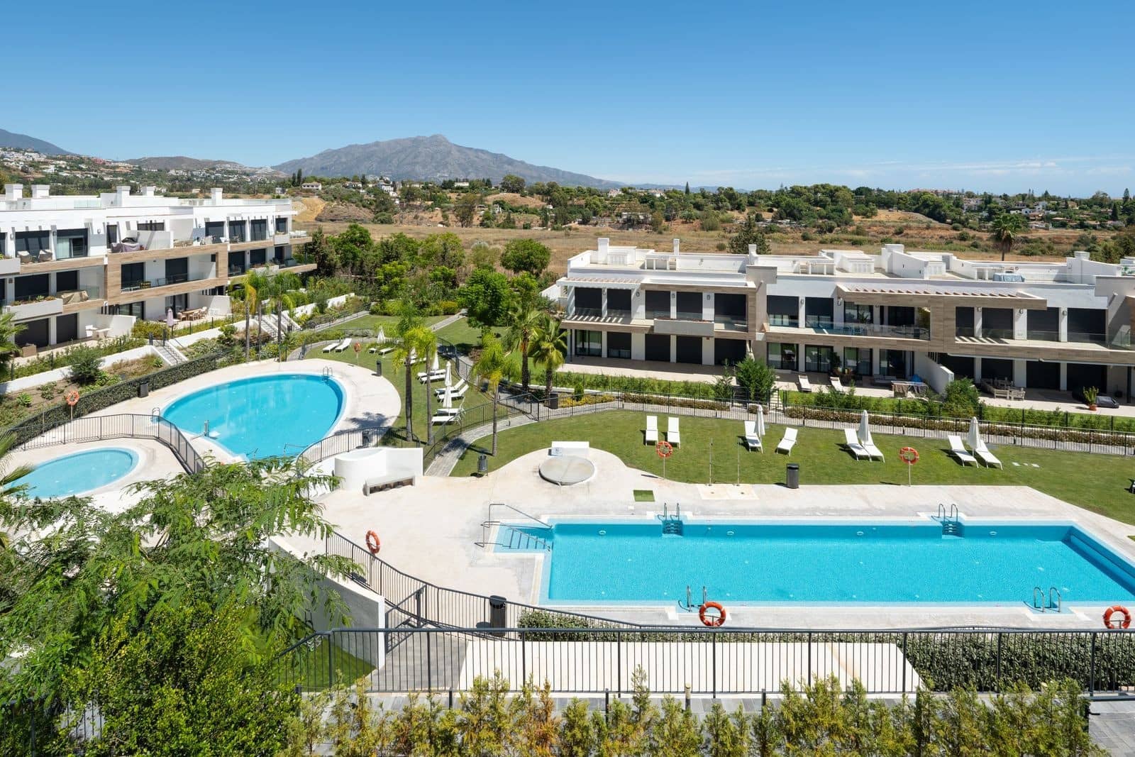 3 soverom Penthouse til salgs i Marbella med svømmebasseng garasje - € 990 000 (Ref: 10094415)