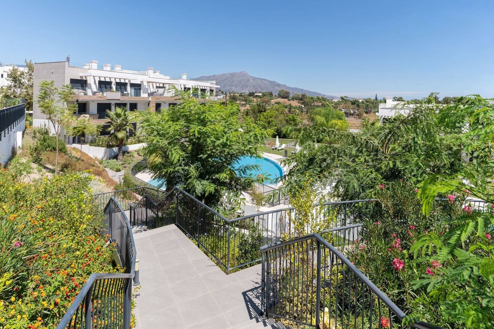 3 soverom Penthouse til salgs i Marbella med svømmebasseng garasje - € 990 000 (Ref: 10094415)
