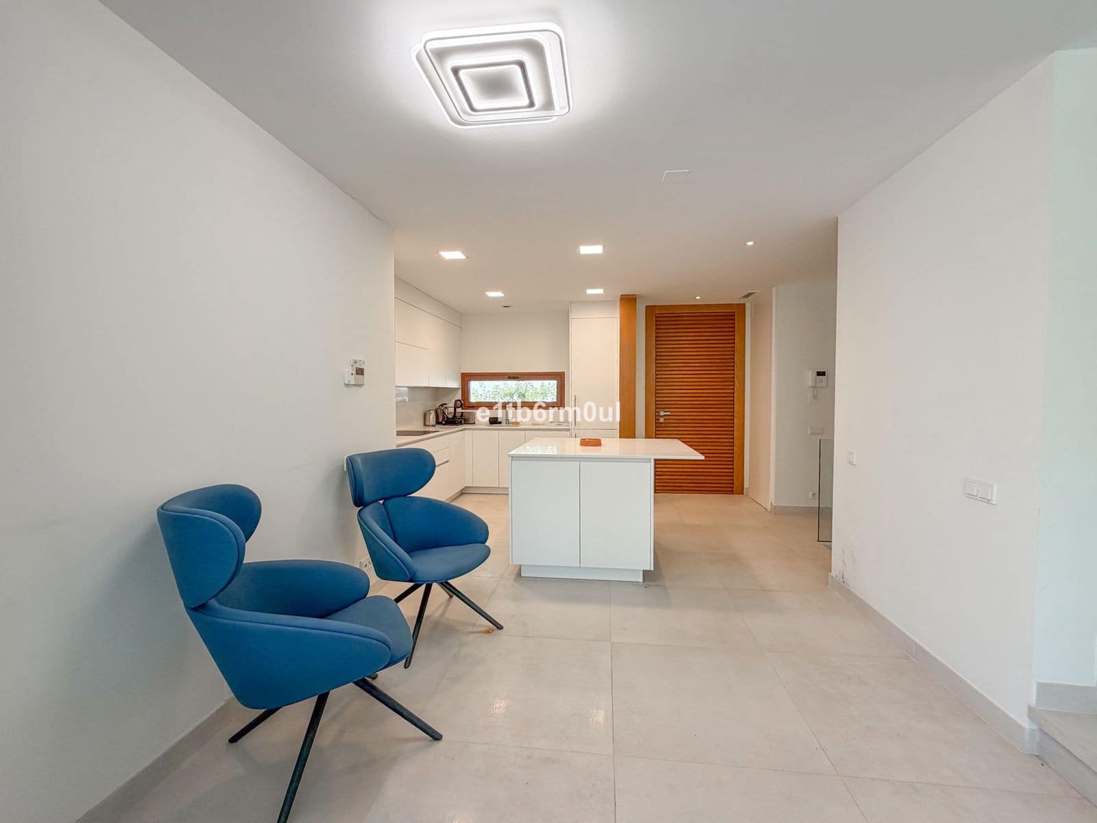 4 sovrum Semi-fristående Villa till salu i Marbella med pool garage - 2 250 000 € (Ref: 10094416)
