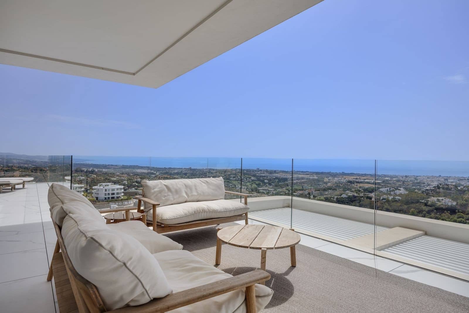 3 chambre Appartement à vendre à La Quinta avec piscine garage - 1 780 000 € (Ref: 10094417)