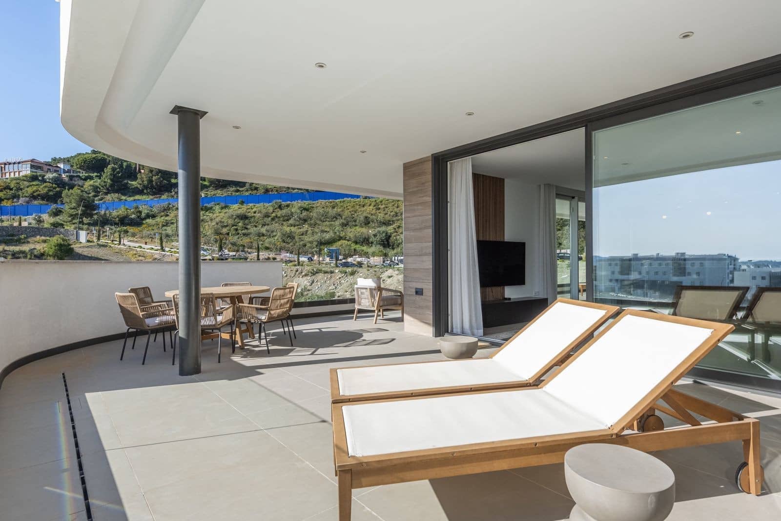 3 soveværelse Lejlighed til salg i Fuengirola med swimmingpool garage - € 749.000 (Ref: 10094418)