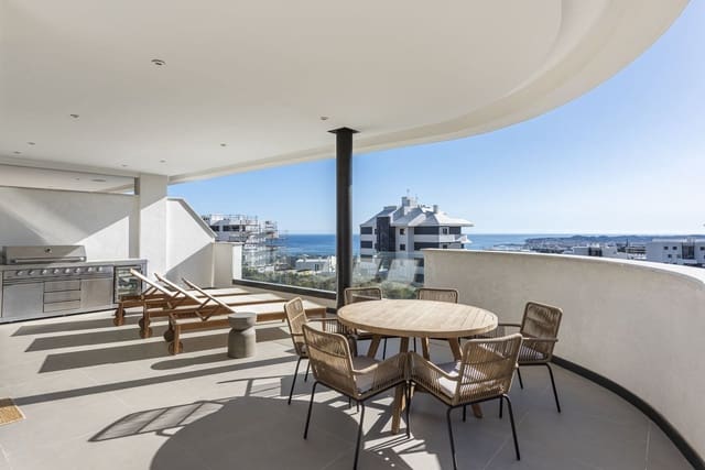 3 soveværelse Lejlighed til salg i El Higuerón, Fuengirola med swimmingpool garage - € 749.000 (Ref: 10094418)