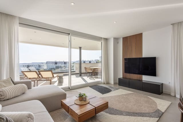 3 soveværelse Lejlighed til salg i El Higuerón, Fuengirola med swimmingpool garage - € 749.000 (Ref: 10094418)