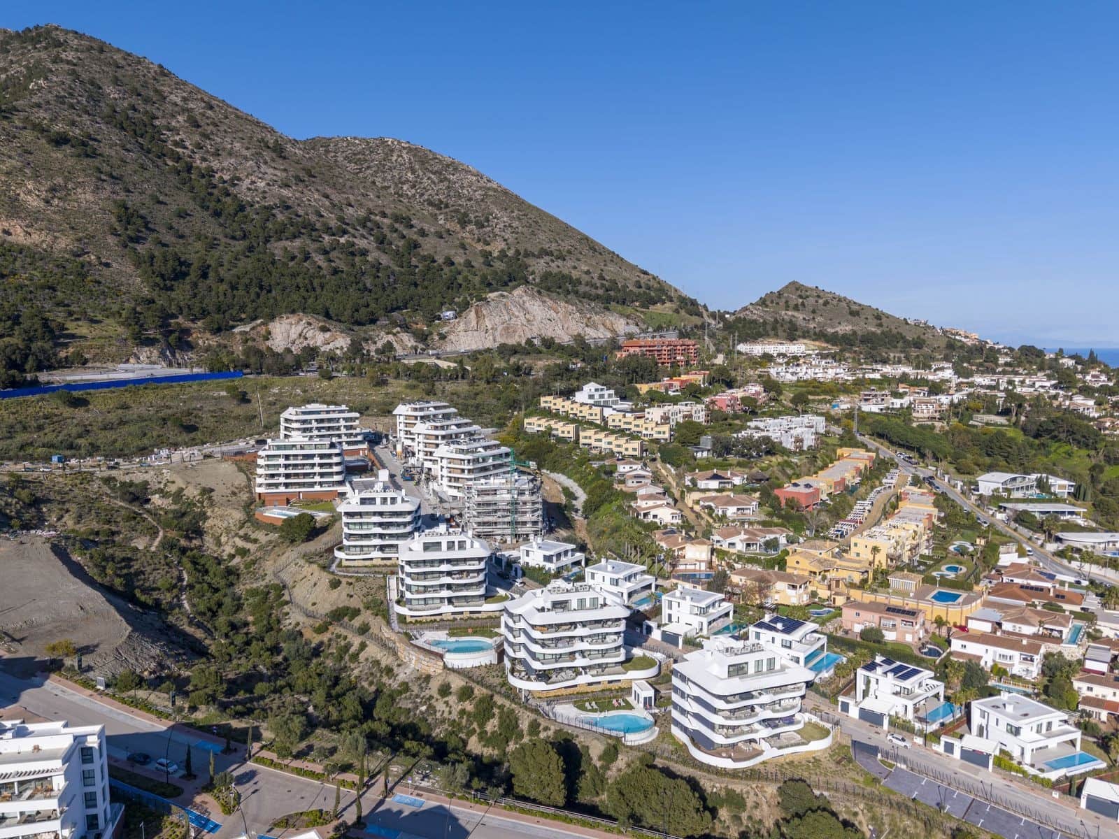 3 soveværelse Lejlighed til salg i Fuengirola med swimmingpool garage - € 749.000 (Ref: 10094418)