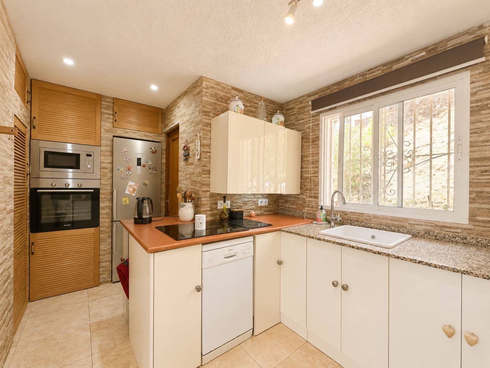 4 sypialnia Willa na sprzedaż w Mijas z basenem garażem - 848 000 € (Ref: 10098195)