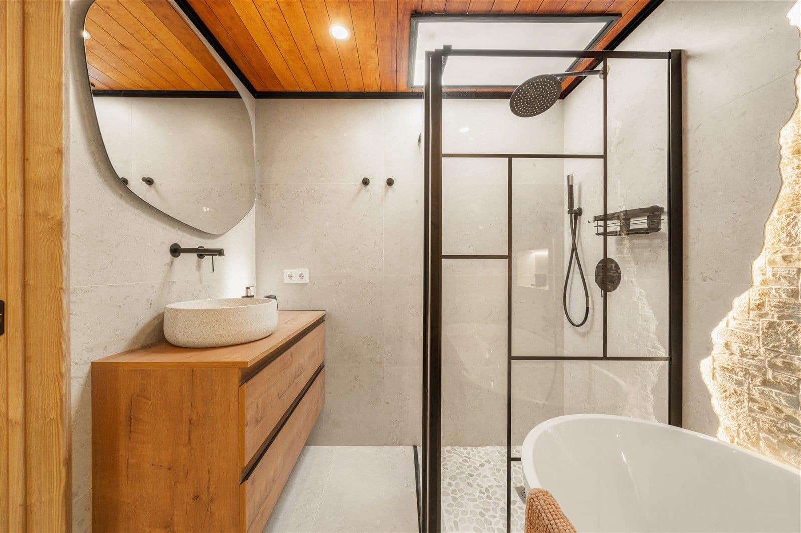 4 Zimmer Doppelhaus zu verkaufen in Estepona mit Pool Garage - 1.695.000 € (Ref: 10098200)