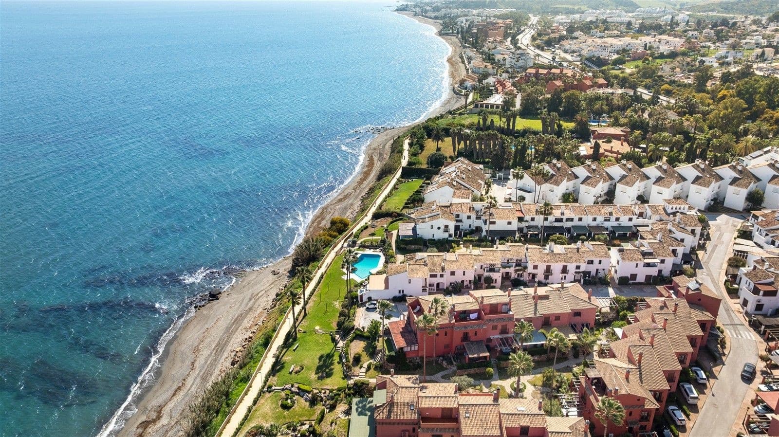 4 Zimmer Doppelhaus zu verkaufen in Estepona mit Pool Garage - 1.695.000 € (Ref: 10098200)