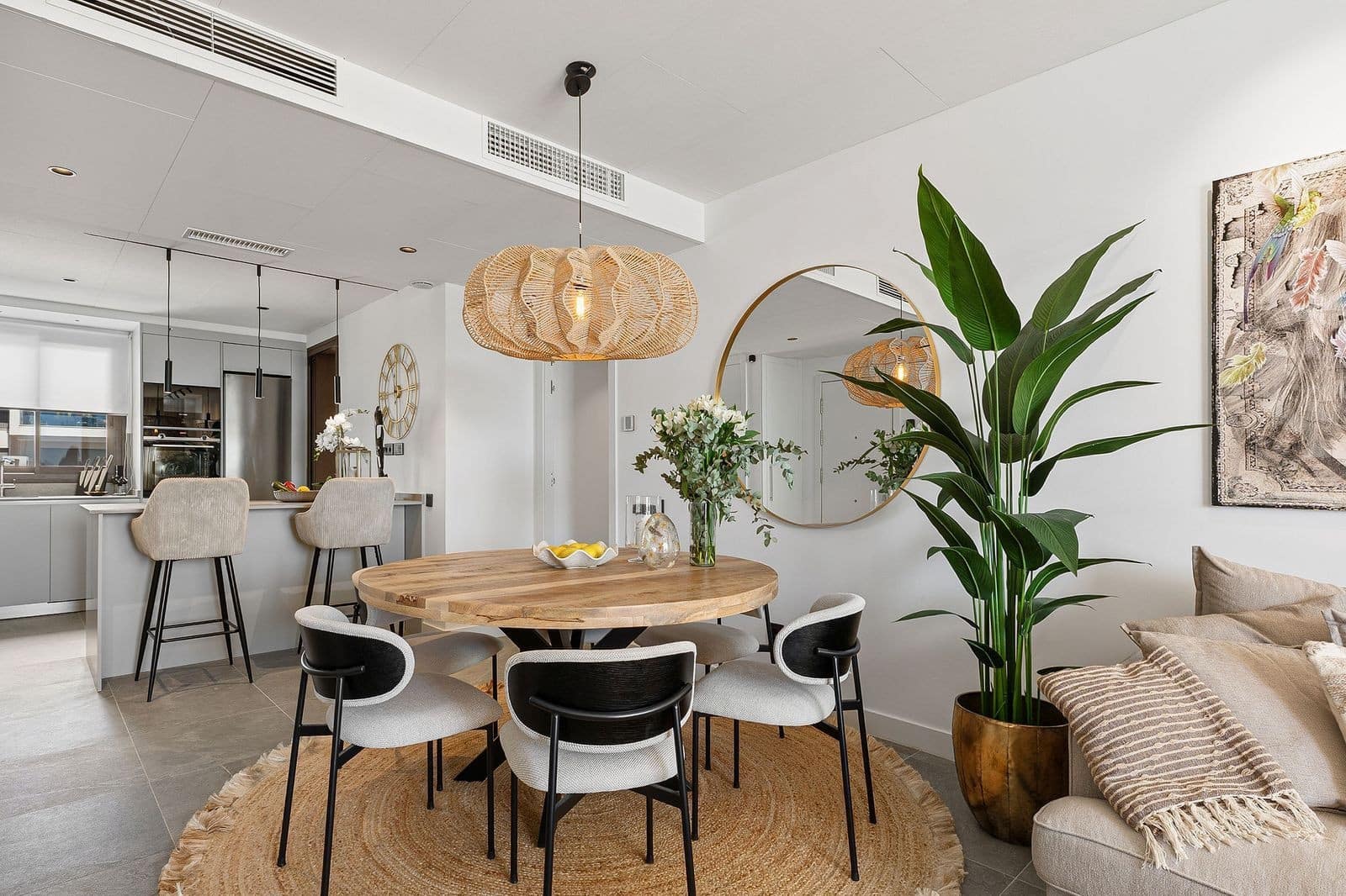 3 bedroom Penthouse for sale in Estepona with pool garage - € 1,095,000 (Ref: 10100117)