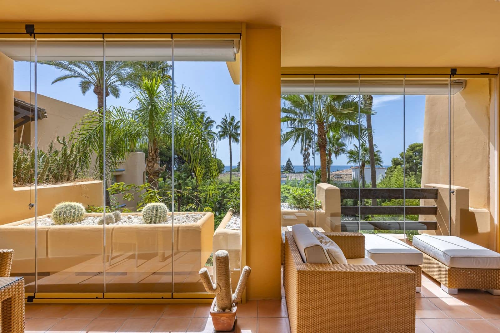 2 soverom Leilighet til salgs i Marbella med svømmebasseng garasje - € 1 250 000 (Ref: 10100118)
