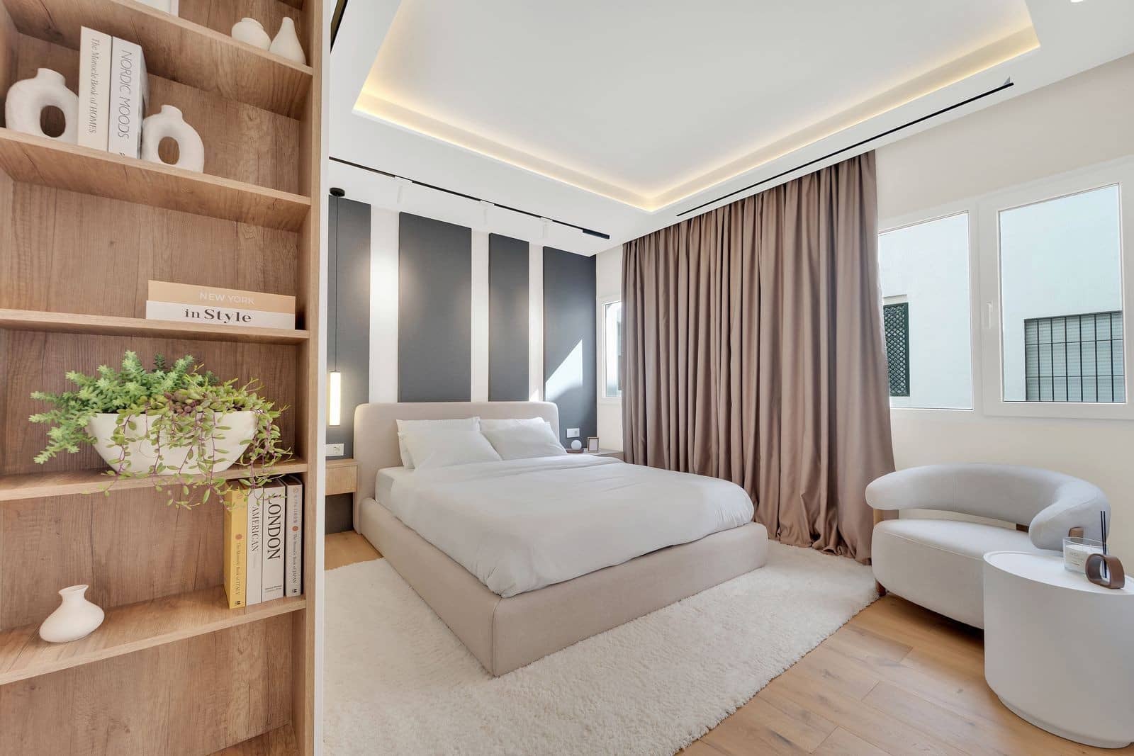 3 bedroom Apartment for sale in Marbella with pool garage - € 1,430,000 (Ref: 10100119)