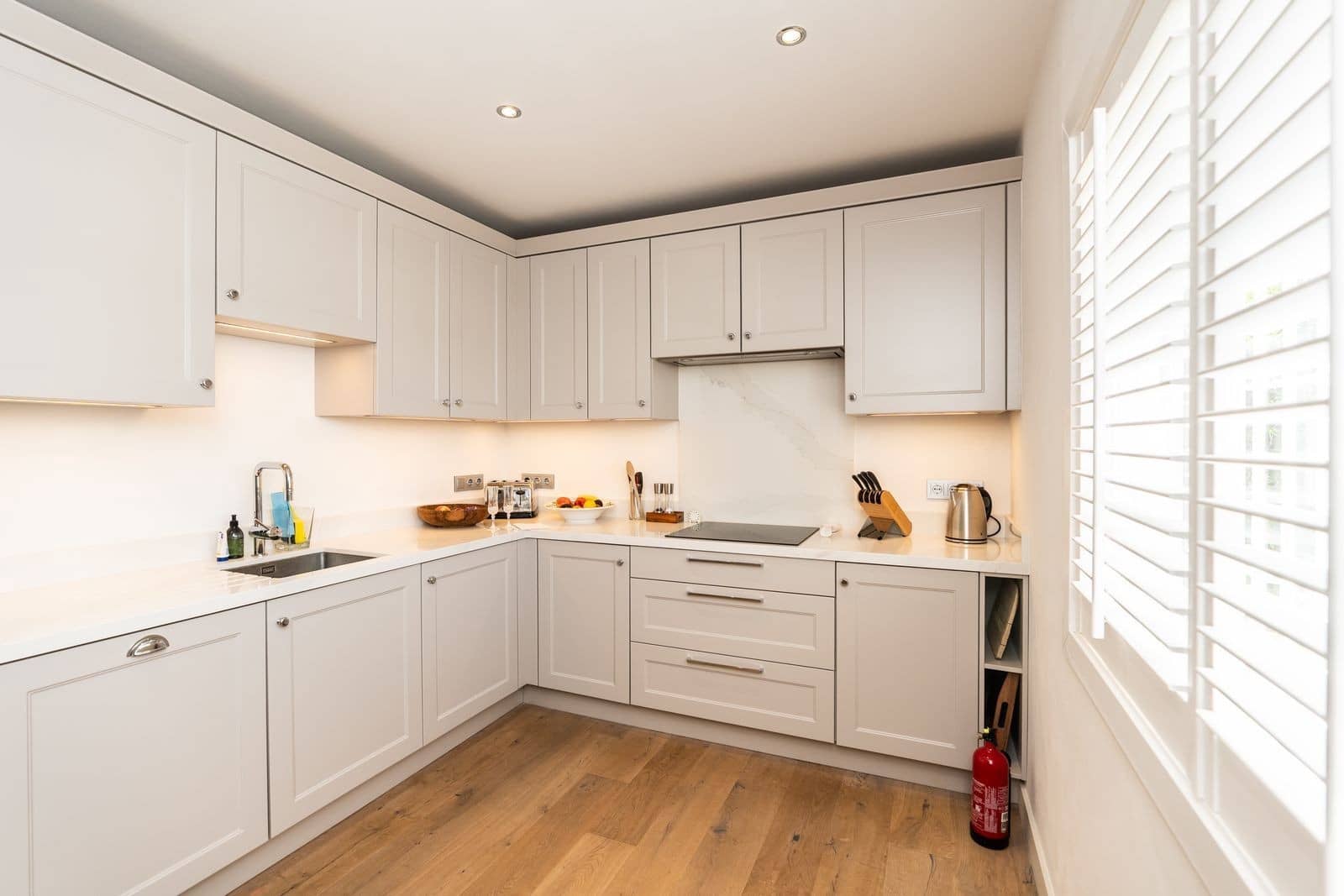 3 slaapkamer Villa te koop in Marbella met zwembad garage - € 1.650.000 (Ref: 10102233)