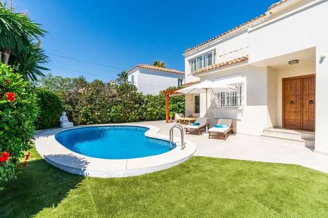 3 slaapkamer Villa te koop in Marbella met zwembad garage - € 1.650.000 (Ref: 10102233)