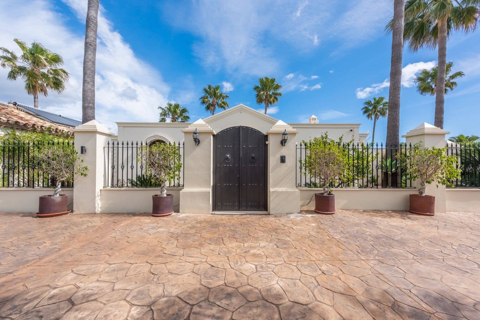 6 quarto Moradia para venda em Estepona com piscina garagem - 2 995 000 € (Ref: 10102234)