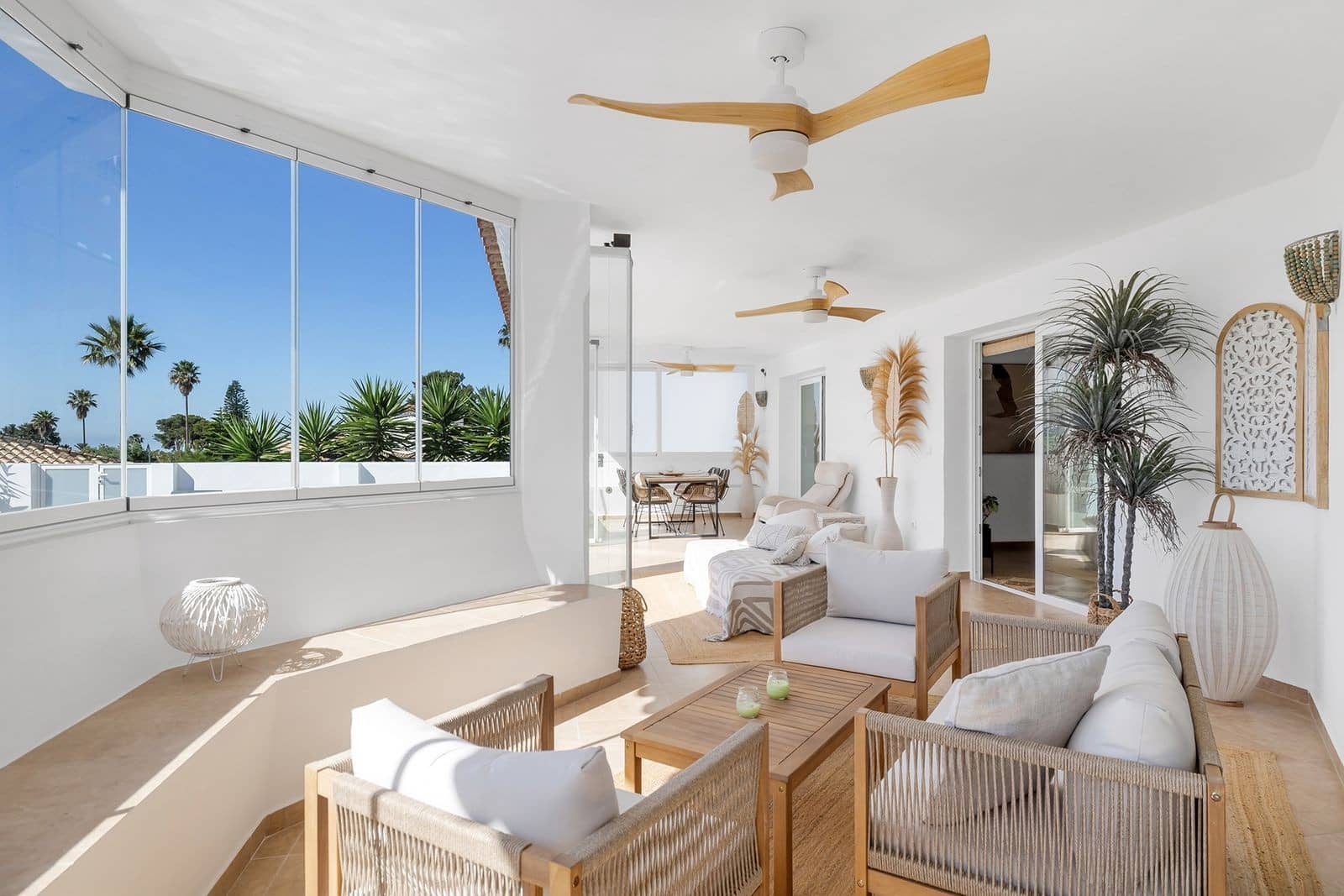 6 sovrum Villa till salu i Estepona med pool garage - 2 350 000 € (Ref: 10102235)