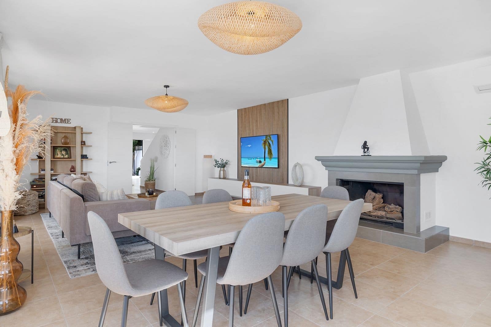 6 sovrum Villa till salu i Estepona med pool garage - 2 350 000 € (Ref: 10102235)