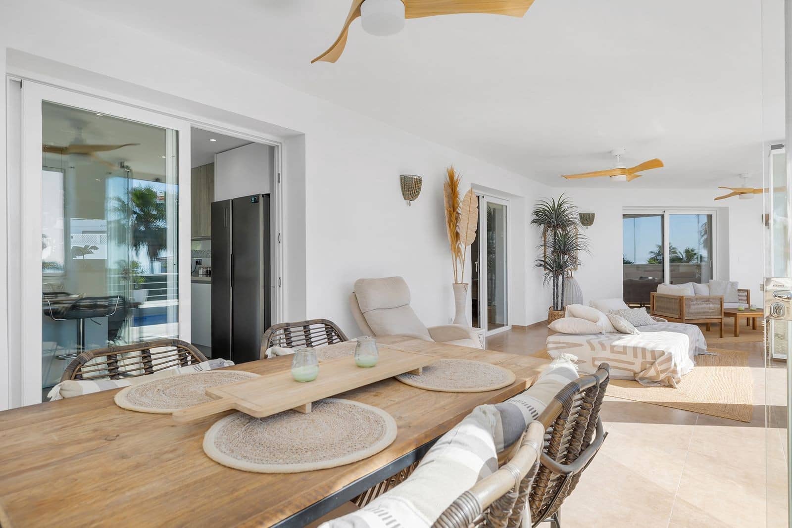 6 sovrum Villa till salu i Estepona med pool garage - 2 350 000 € (Ref: 10102235)