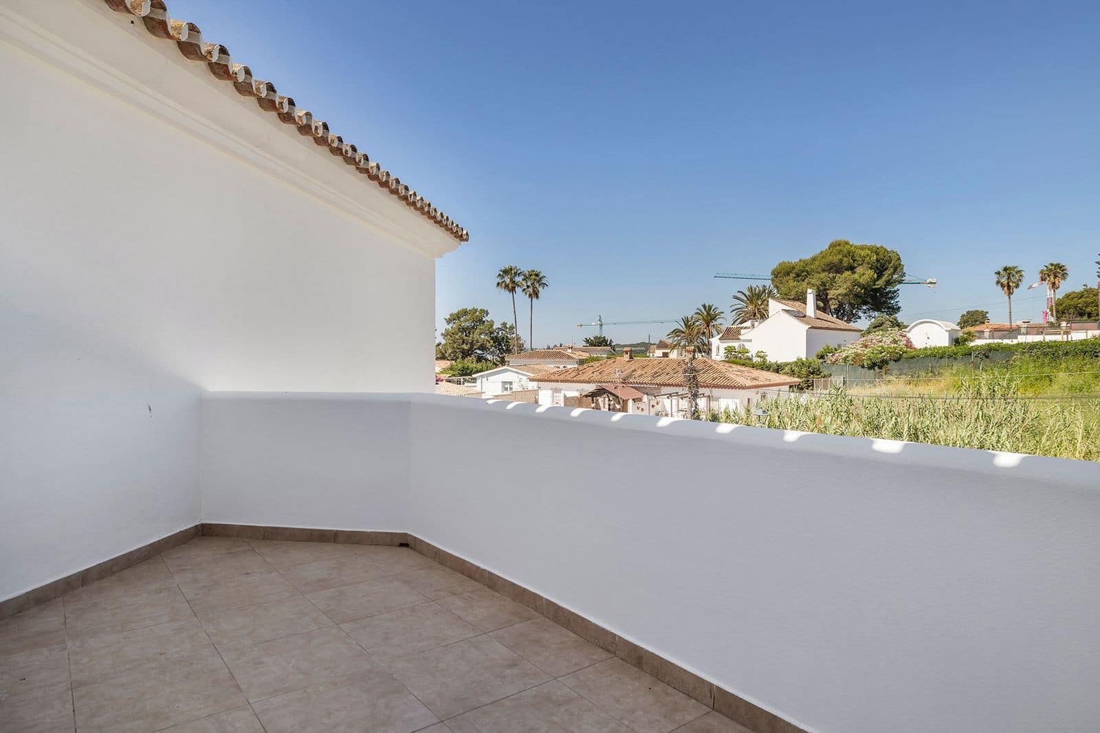6 sovrum Villa till salu i Estepona med pool garage - 2 350 000 € (Ref: 10102235)