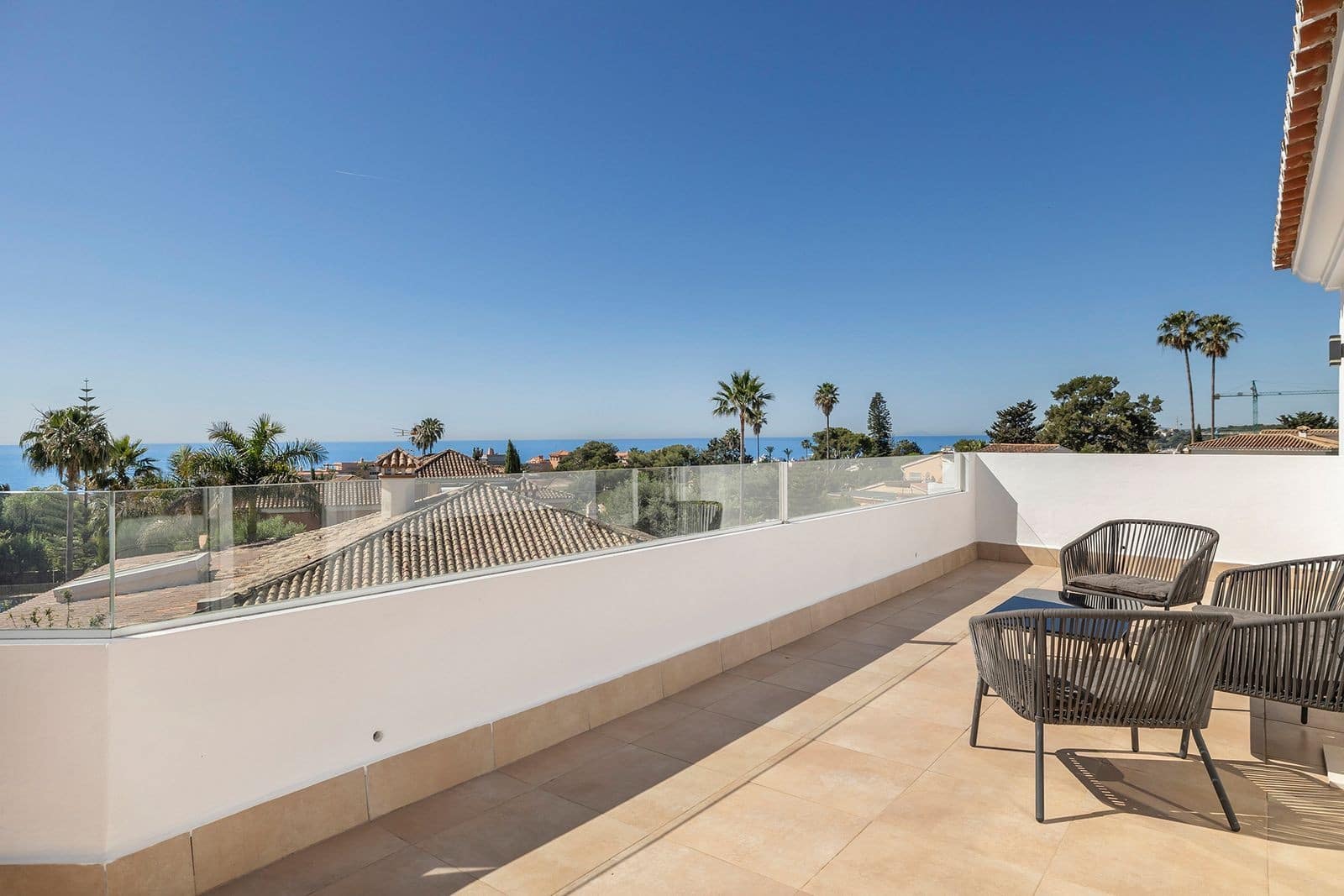 6 sovrum Villa till salu i Estepona med pool garage - 2 350 000 € (Ref: 10102235)