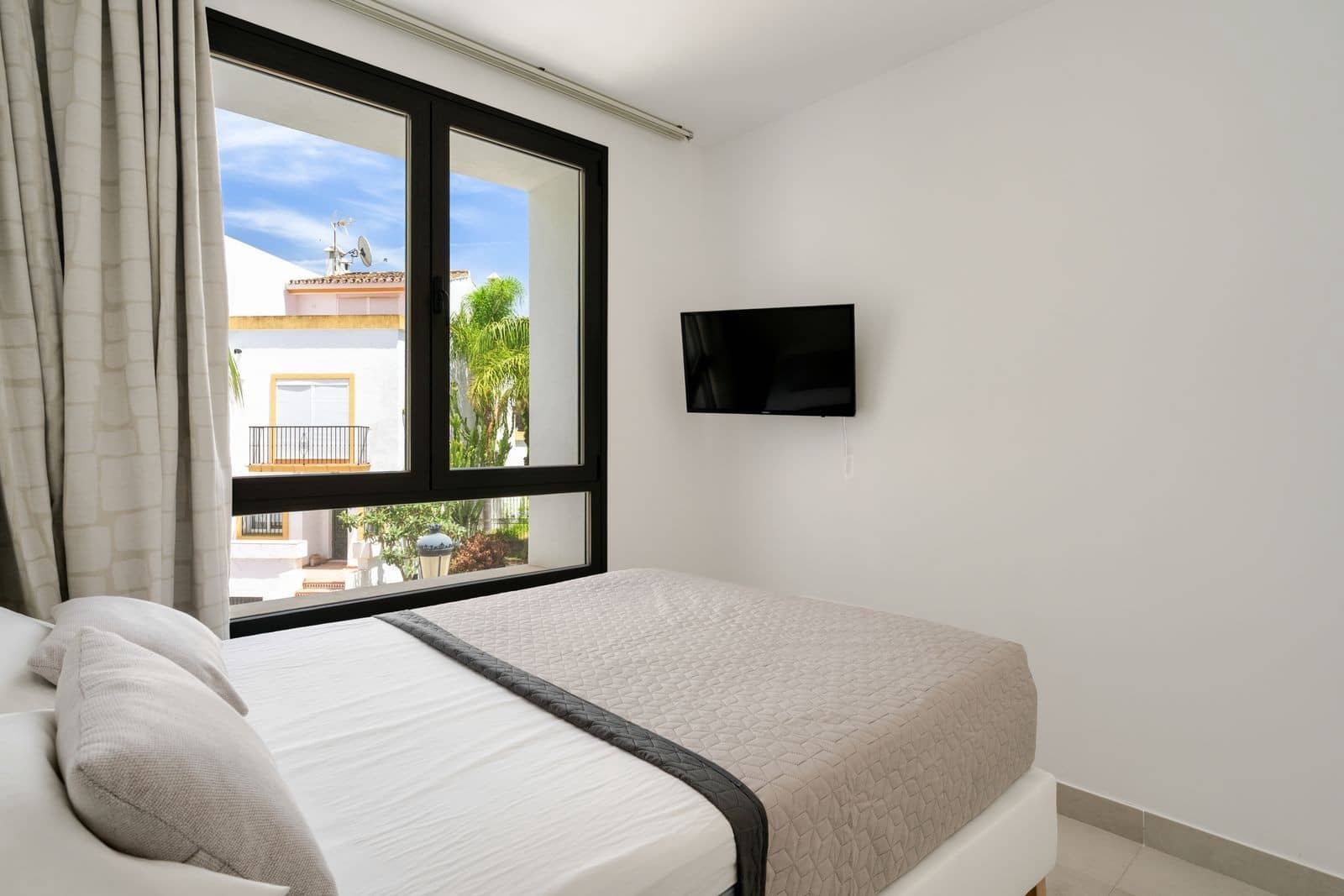 4 camera da letto Casa in vendita in Estepona con piscina garage - 1.195.000 € (Rif: 10102238)