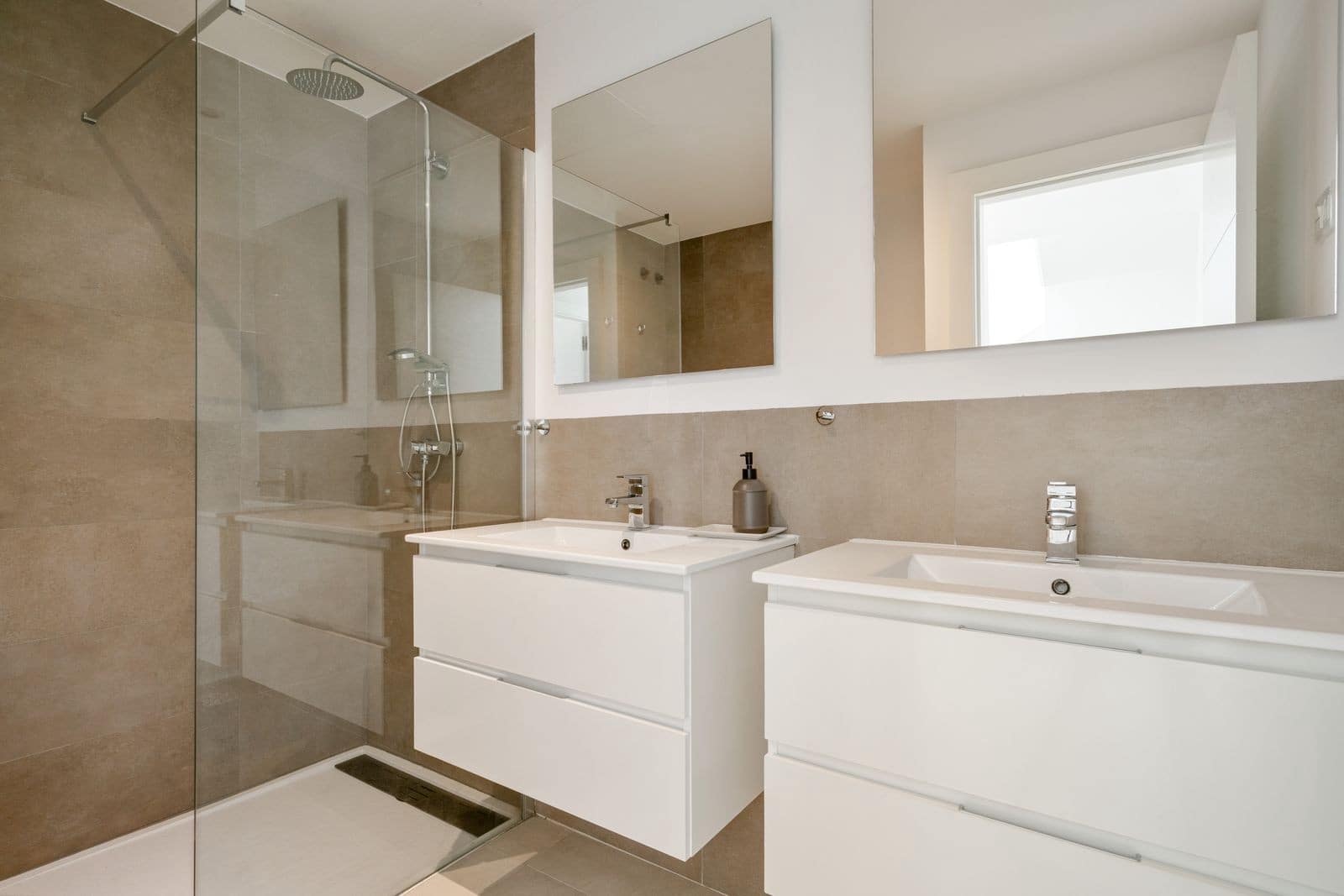 4 camera da letto Casa in vendita in Estepona con piscina garage - 1.195.000 € (Rif: 10102238)