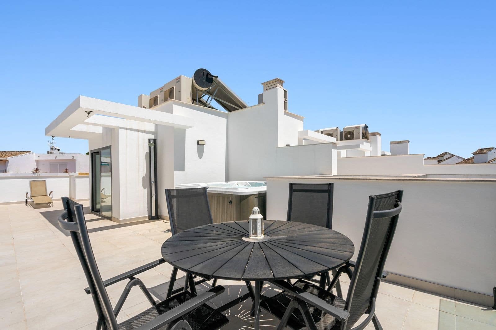 4 camera da letto Casa in vendita in Estepona con piscina garage - 1.195.000 € (Rif: 10102238)