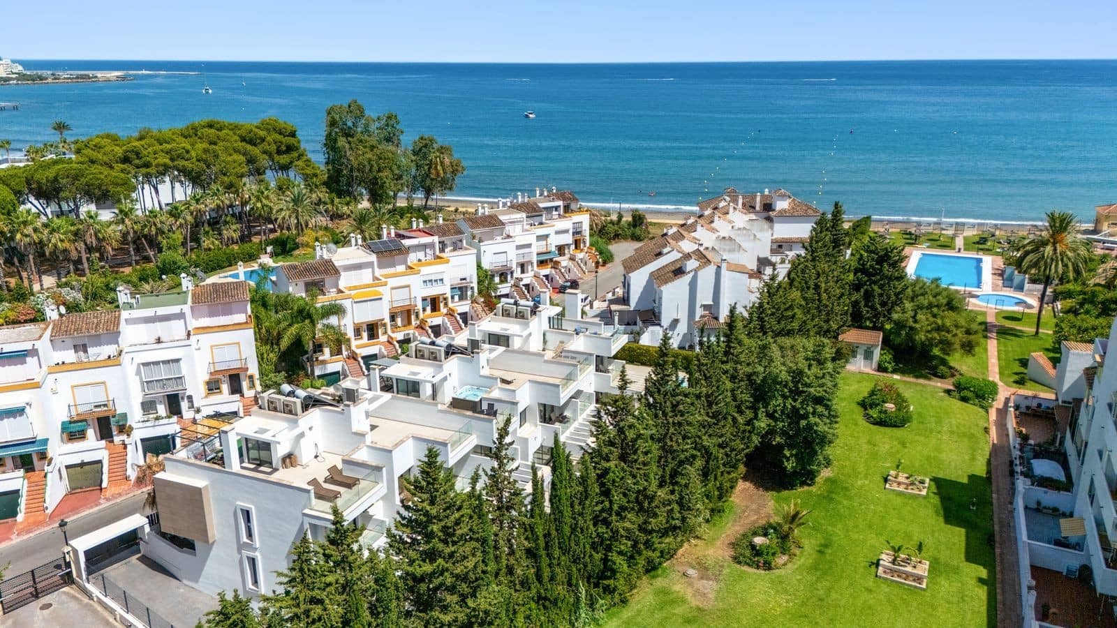 4 camera da letto Casa in vendita in Estepona con piscina garage - 1.195.000 € (Rif: 10102238)