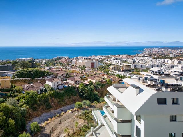 2 camera da letto Attico in vendita in El Higuerón, Fuengirola con piscina garage - 970.000 € (Rif: 10109400)