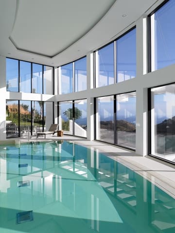 3 sypialnia Penthouse na sprzedaż w Marbella z basenem garażem - 1 595 000 € (Ref: 10111533)