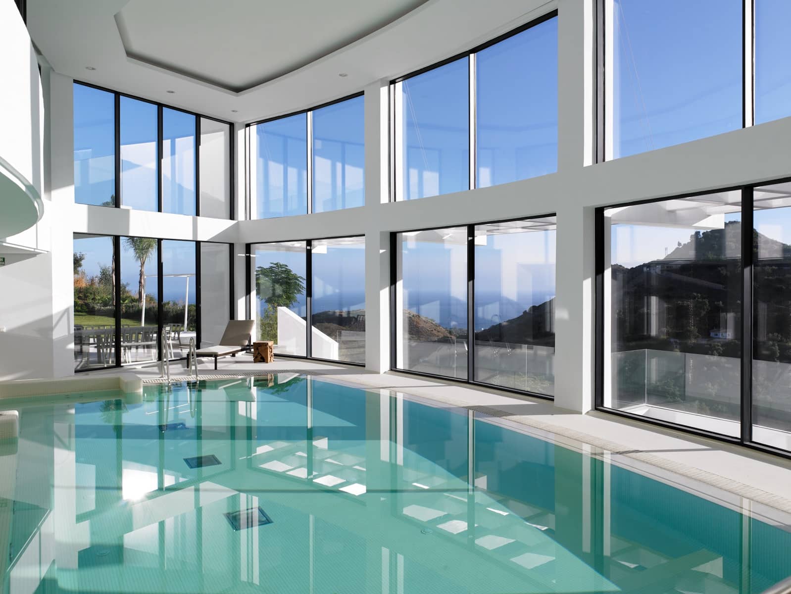 3 sypialnia Penthouse na sprzedaż w Marbella z basenem garażem - 1 595 000 € (Ref: 10111533)