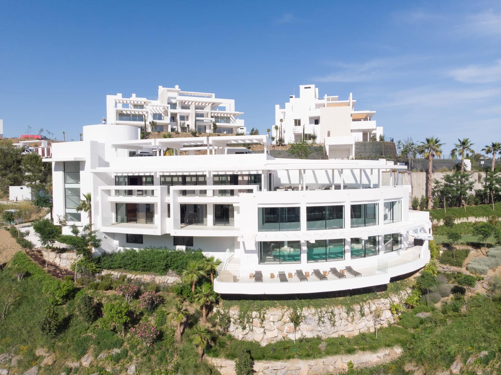 3 sypialnia Penthouse na sprzedaż w Marbella z basenem garażem - 1 595 000 € (Ref: 10111533)