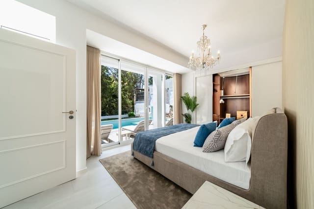 4 Zimmer Villa zu verkaufen in Nueva Andalucia, Marbella mit Pool Garage - 1.890.000 € (Ref: 10115624)