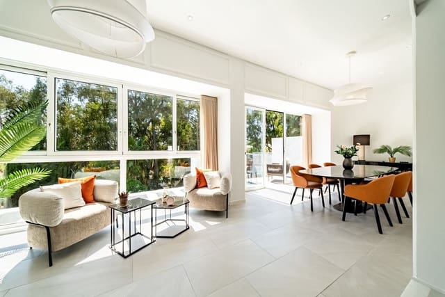 4 Zimmer Villa zu verkaufen in Nueva Andalucia, Marbella mit Pool Garage - 1.890.000 € (Ref: 10115624)