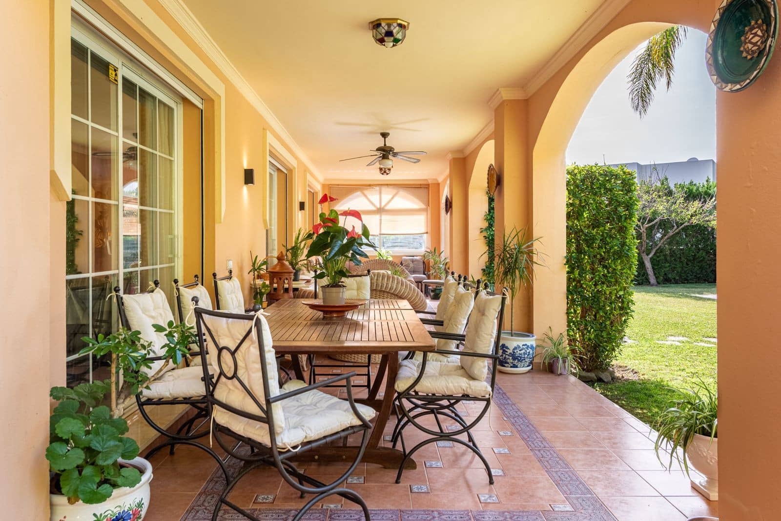 5 chambre Villa/Maison à vendre à Nueva Andalucia avec piscine garage - 3 650 000 € (Ref: 10115625)