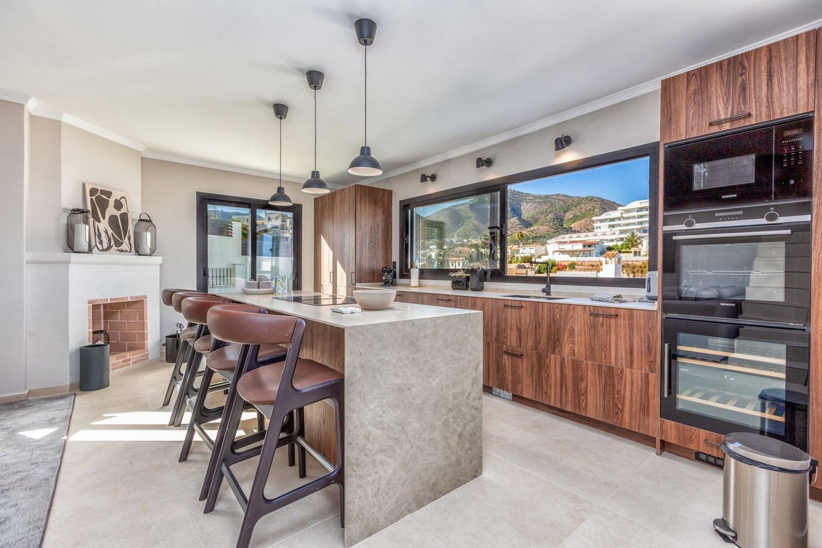 5 soverom Villa til salgs i Fuengirola med svømmebasseng garasje - € 1 495 000 (Ref: 10115629)